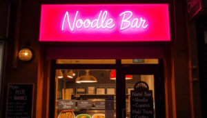Pink Head Noodle Bar – meny, öppettider och recensioner
